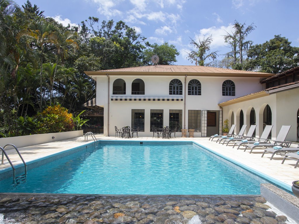 piscine, base d'accueil, alajuela, chez pierre, confort